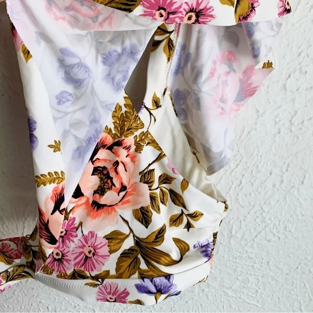 Tori Praver Valentina Hollywood Floral Ruffle Bikini Top in Star Sz Medium